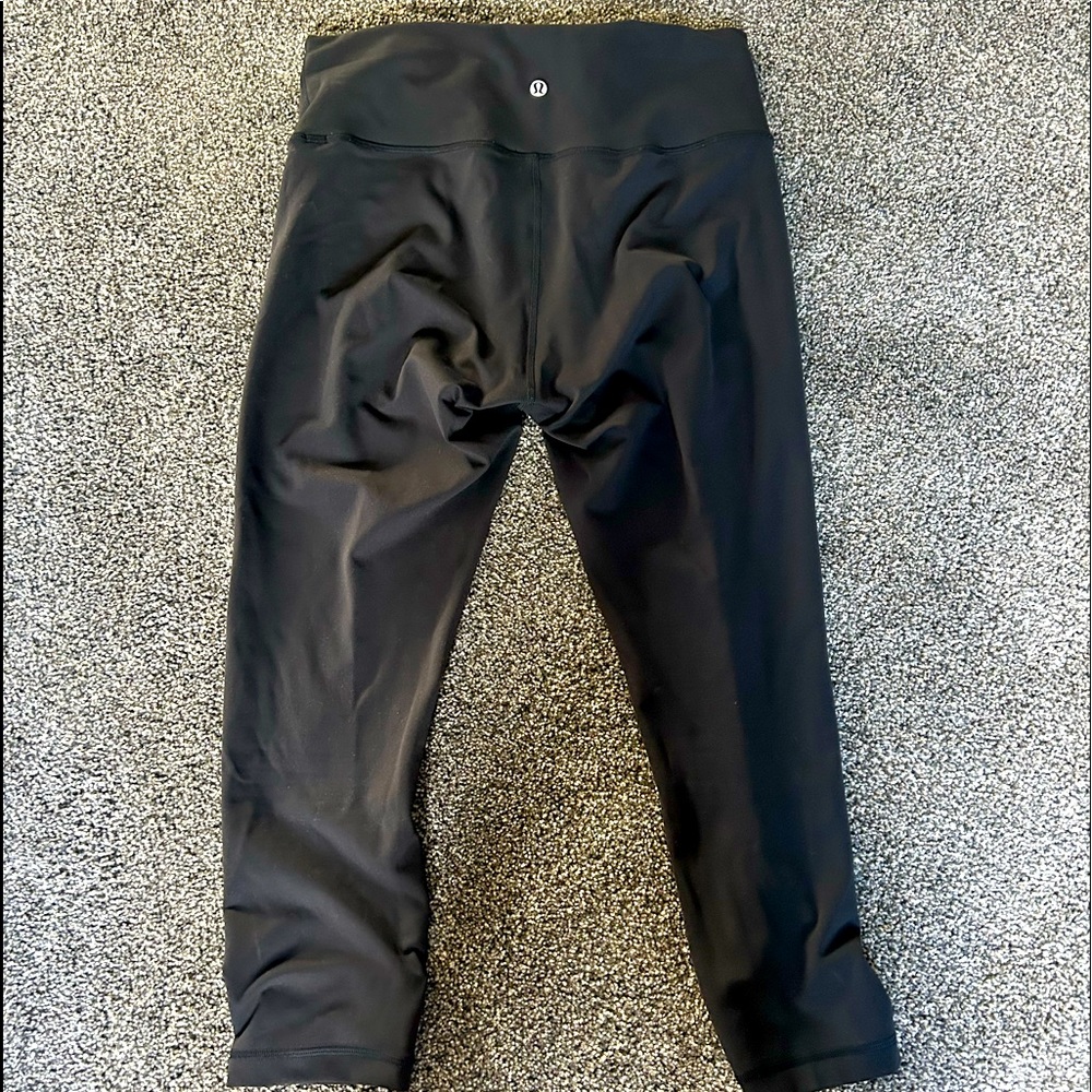 Lululemon wunder train high rise crop 23” black size 10